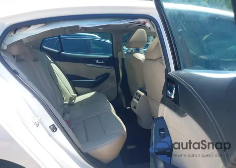 2020 Nissan Maxima Sl z USA, uszkodzony, nr VIN 1N4AA6DV3LC367607